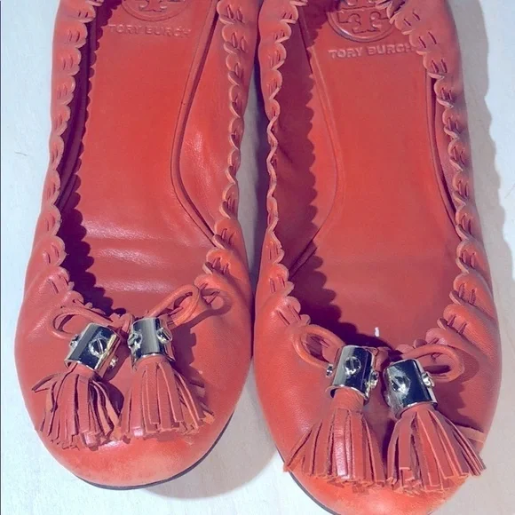 TORY BURCH-Orange Ballet Shoe with Tassel - Sz 7M